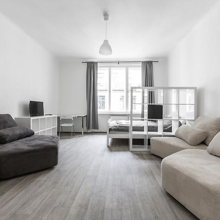 Premier Apartments Old Town Hradebni Praag Buitenkant foto